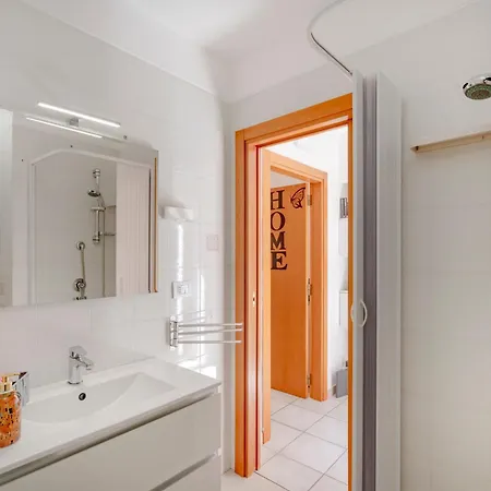 Martini 11 Bed & Breakfast 4*