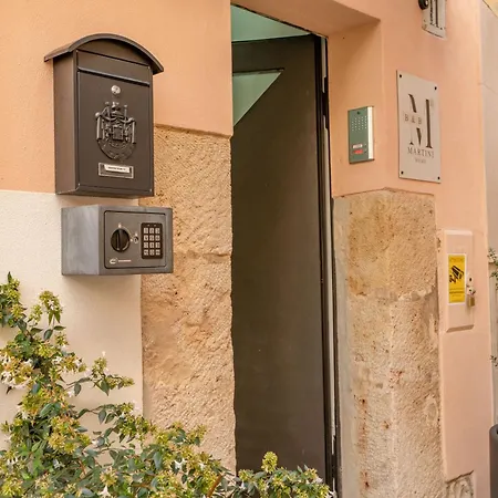 Martini 11 Bed & Breakfast 4*